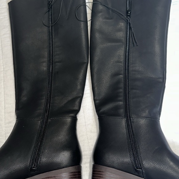 Lucky Brand Tall Boots - Picture 3 of 6